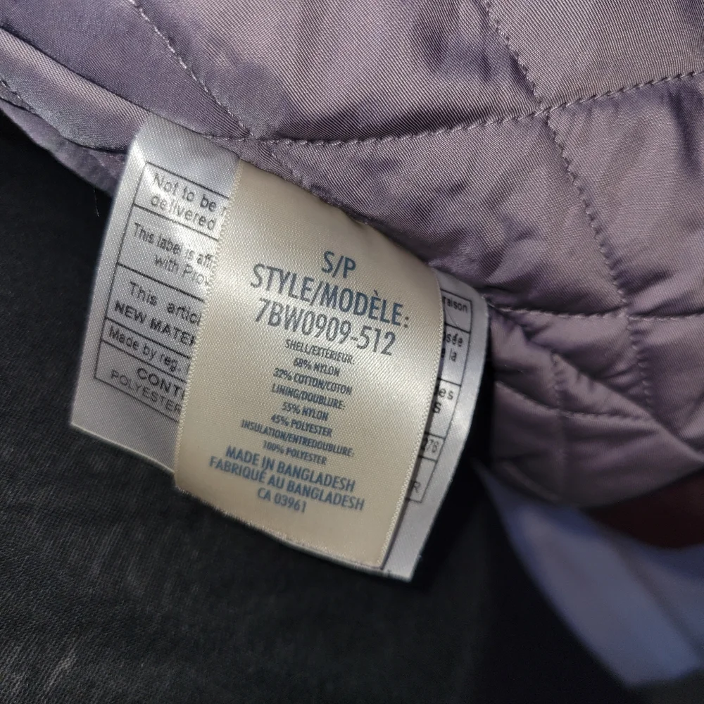 Women's Burgundy Jacket with Sherpa Lining Collor Size Small With Pockets - Picture 10 of 12